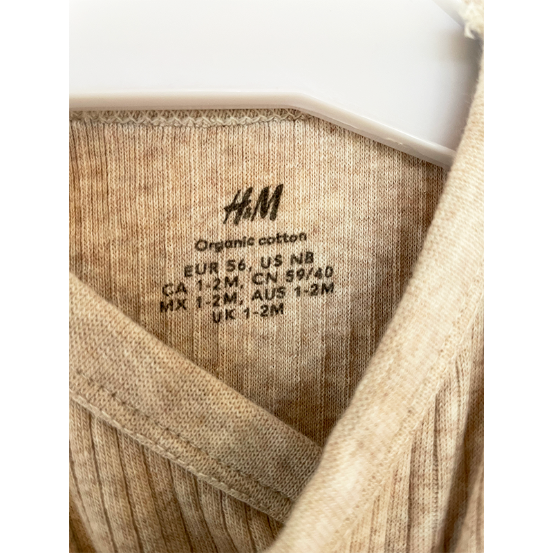 H&M langærmet body cremefarvet 56