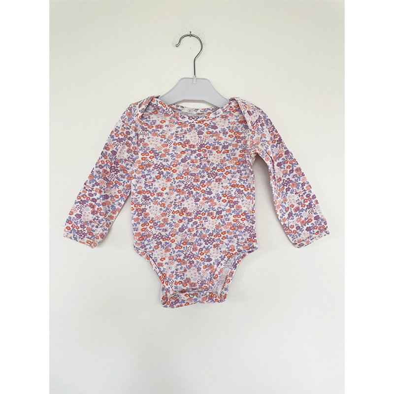 Blomstret langærmet body lilla pasteller 74 / 80