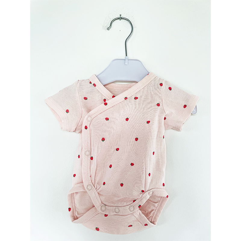 H&M kortærmet body jordbær 50